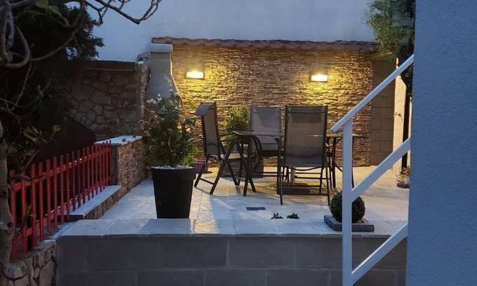 Ribarica Apartamento | Apartments Sofija Ribarica (95359-A2) - Karlobag