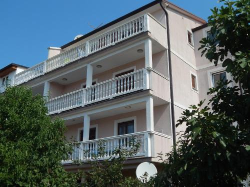 Vilanija Apartamento | Apartments Vilanija