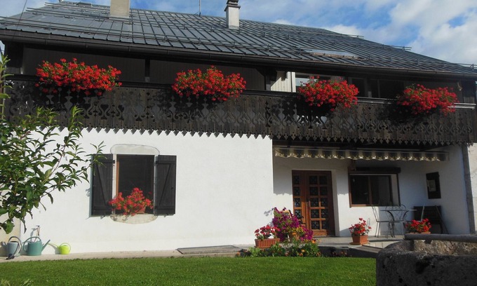 Mieussy Casa | Appart 4 to 6 pers - old farm 10 mn from the ski slopes and the village