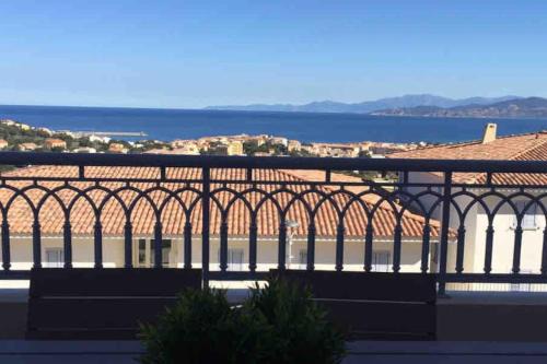 L'Ile-Rousse Apartamento | Appart avec terrasse vue sur mer exceptionnelle