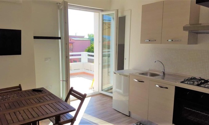 Serra li Pozzi Casa | Appartamentino con Veranda