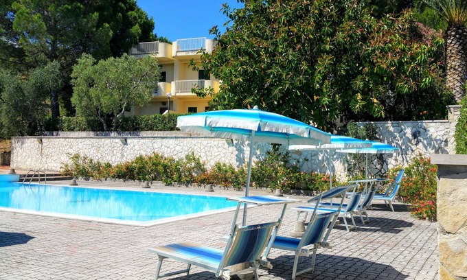 Montincello Casa | Appartamento con Piscina Vicino al Mare