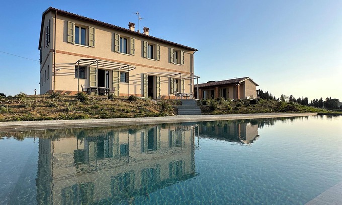 Oriolo dei Fichi Apartamento | Appartamento con Vista Infinity
