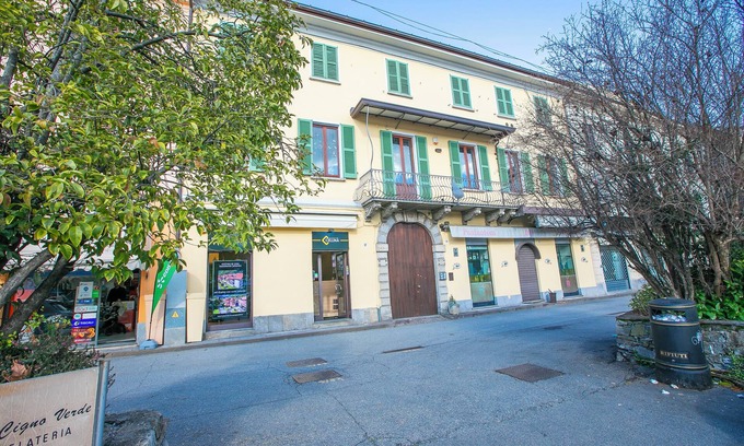 Laveno Apartamento | Appartamento Gabriella, Laveno Mombello, Italy