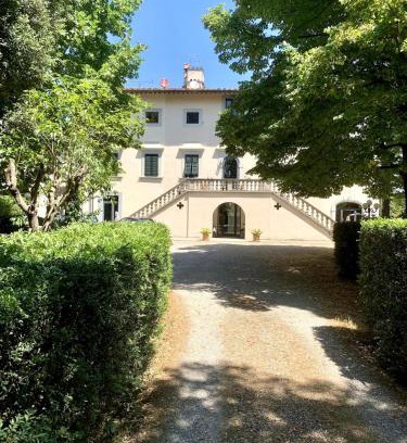 Empoli Apartamento | Appartamento in villa storica: Villa Giulia