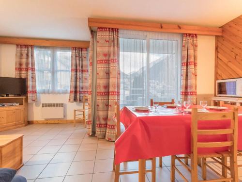 Briancon Apartamento | Appartement 3 pièces, 4-6 pers, centre Briançon, balcon, garage, à 400m télécabine - FR-1-330C-14