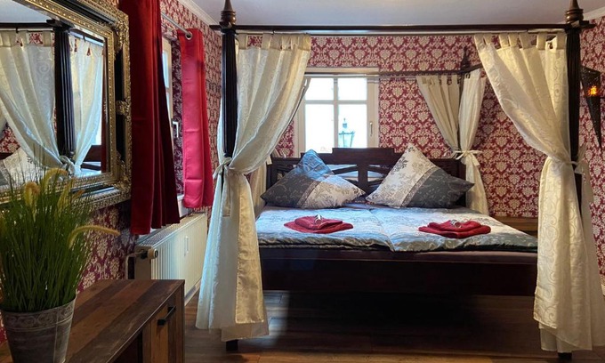 Heddesbach Apartamento | Appartement Altstadt, Gasthaus Hirsch