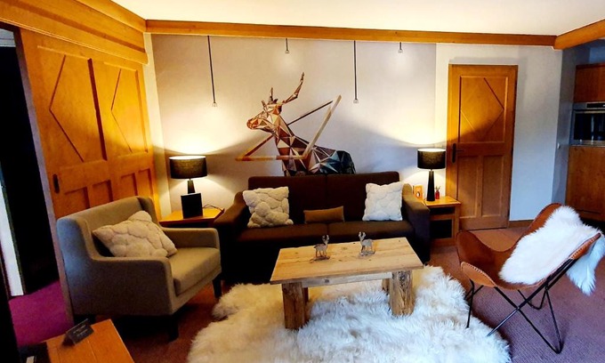 Arc-1950 Apartamento | Appartement ARC 1950 m, Ski au pied, piscine extérieure chauffée, remontées mécaniques à 100m, sauna et salle de sports