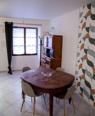 Remoulins Apartamento | Appartement au cœur du village
