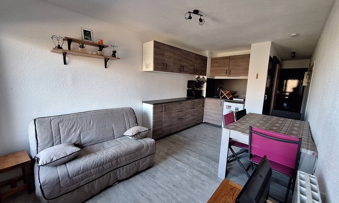 Saint-Aventin Apartamento | Appartement au Pied des Pistes- Superbagnères