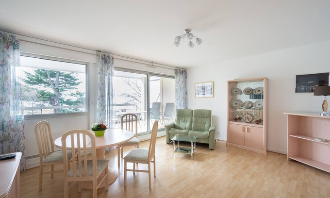 Evian-les-Bains Apartamento | Appartement Avec Terrasse Face au lac