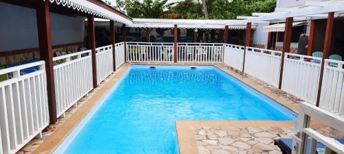 Sainte-Marie Apartamento | Appartement charmant à Sainte-Marie, 55 m², piscine