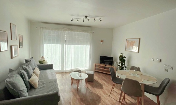 Meaux Apartamento | Appartement Cosy au Centre de Meaux