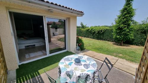 Meauzac Apartamento | Appartement cosy avec jardin