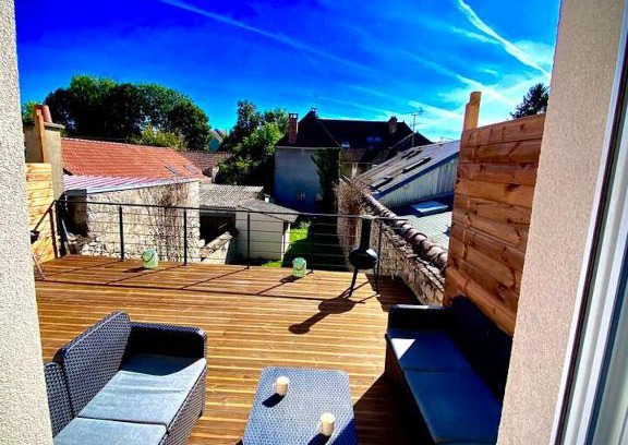 Nemours Apartamento | Appartement de 2 chambres avec jacuzzi jardin clos et wifi a Nemourslone