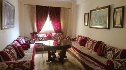Gueznaia Apartamento | Appartement Familial pres la nouvelle gare routière & Grand Stade de Tanger