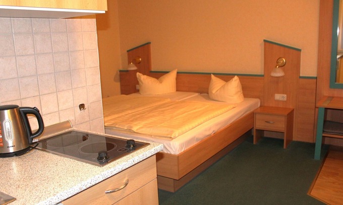 Plau am See Casa | Appartement mit Terrasse & Küche - Ferienanlage zum See Hotel