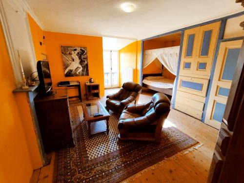 Montegut Cama Y Desayuno | Appartement Rustique dans le Château Montégut