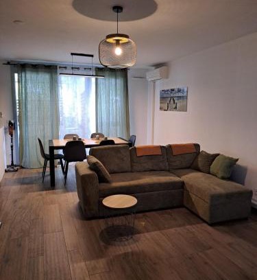 Villeneuve-Loubet Apartamento | Appartement spacieux