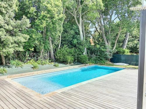 Les Lecques Apartamento | Appartement Standing avec Terrasse, Piscine et Accès Plage, 2 Chambres, Climatisé, Parking, PMR - FR-1-770-28