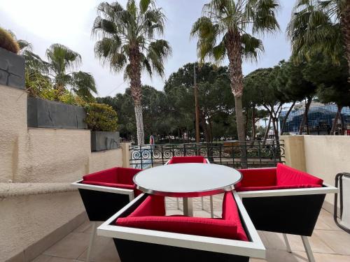 Juan-les-Pins Apartamento | Appartement sur la Pinède à Juan les pins