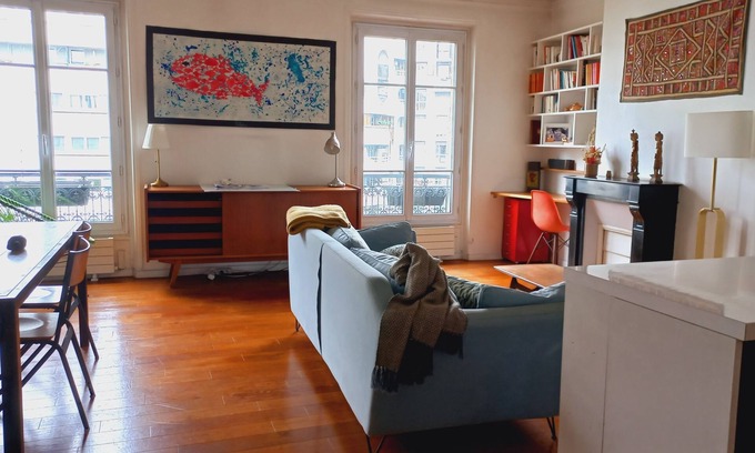 Quartier du Pont-de-Flandre Apartamento | Appartement Typiquement Parisien Avec Charme