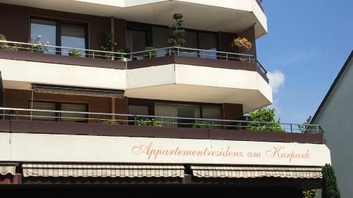 Bad Salzuflen Apartamento | Appartementresidenz am Kurpark - Ferienwohnungen mit Pool & Sauna & Garage