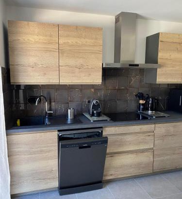 Saint-Florent Apartamento | Appartements 300 mètres de la mer et villa