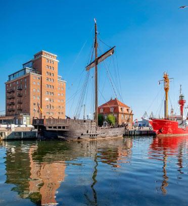 Wismar Apartamento | Appartment Ferienwohnung mit großer Terrasse Ohlerich Speicher Wismar