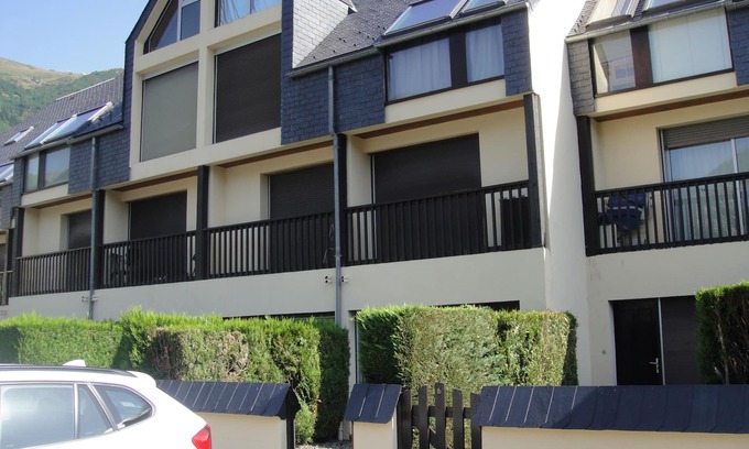 Vignec Apartamento | Apparts Proche des Commerces, et Télécabine, Plein sud , Cour Fermée, Parking,