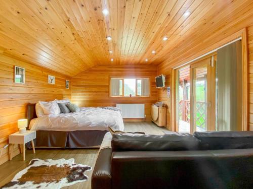 Camerton Casa | Apple-Uk46285