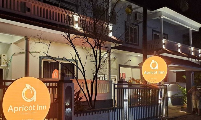 Morjim Hotel | Apricot Inn