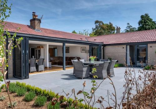 Welby Casa | April Cottage - Luxury Country Bolthole