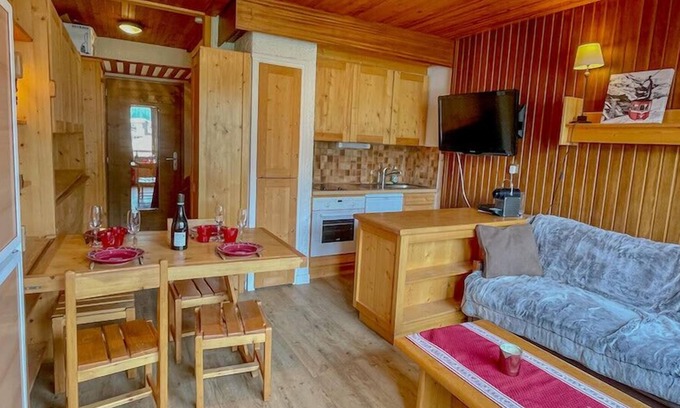 Val-d'Isere Apartamento | Apt with balcony and beautiful view in Val-d'Isère