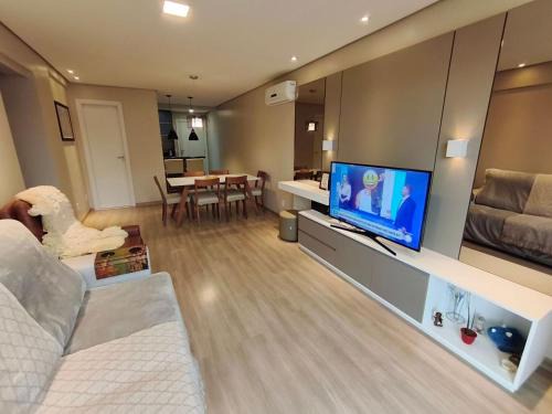 C A I C Apartamento | Apto com 2 Suítes com muito conforto em Gramado!