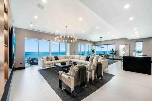 Seven Mile Beach Apartamento | Aqua #4
