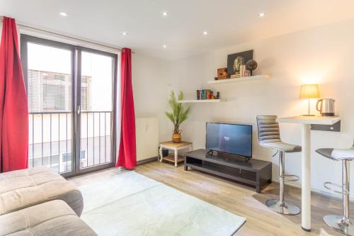 Probstheida Apartamento | Arbeitsplatz, Tiefgaragenstellplatz, 4k TV Netflix