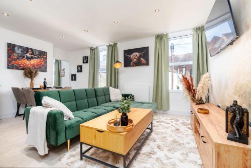 Derby Apartamento | Archies Cozy Retreat A Stylish Derby Hideaway