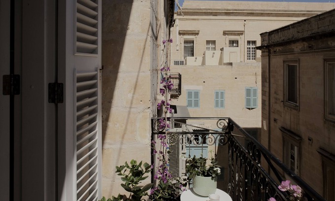 Madliena Apartamento | Architect’s home pad - Valletta