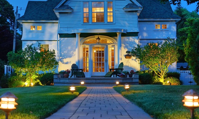 Red Bank Casa | Obra maestra arquitectónica en Red Bank NJ - carácter y encanto. Caminar a la ciudad.