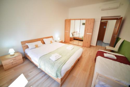 Roiano-Gretta-Barcola-Cologna-Scorcola Casa | Aria di Sale Hostel
