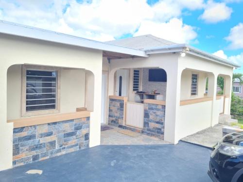 Saint John Parish Casa | Ariel comfort Apartments