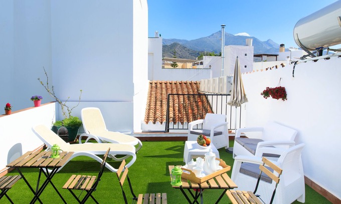 Nerja Apartamento | Armijorooms