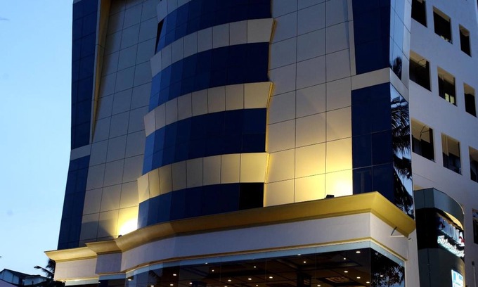 Palayam Hotel | Aroma Classic Days