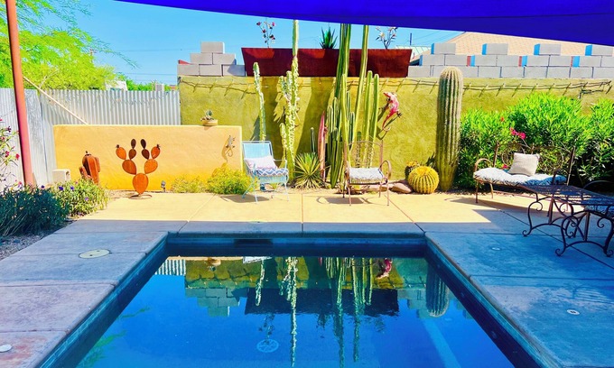 Dunbar Spring Casa | Retiro en el centro histórico de 100 años con spa / piscina privados de agua salada