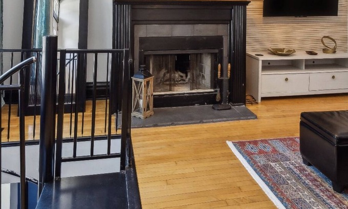 Wrightwood Neighbors Apartamento | As Seen on TV: Safest Area Lincoln Park Duplex
