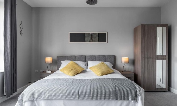 Bletchley Casa | Ashland House