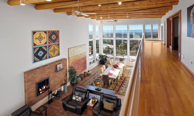 North Hills Casa | Impresionantes vistas! ¡Arriba Hyde Park!