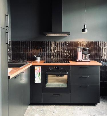 Sonnenberg Apartamento | Atelier Noé NOIR - Kunstvoll Wohnen - Wunderbares Frühstück möglich - Ruhig und nah am Zentrum -