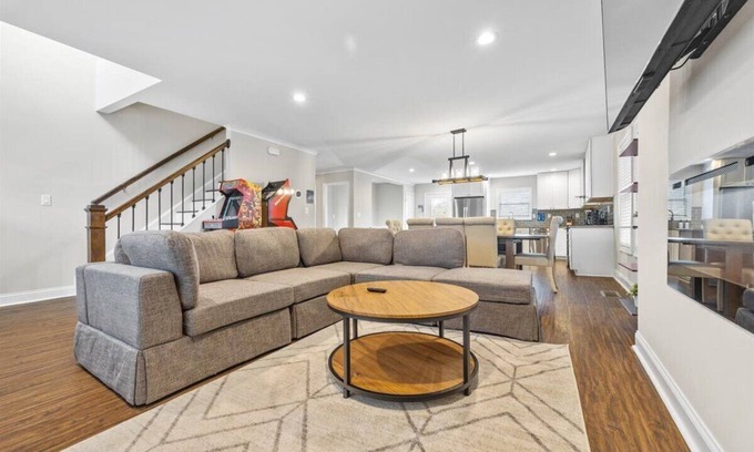 Edgewood Casa | Atlanta Spacious Haven near Downtown & BeltLine